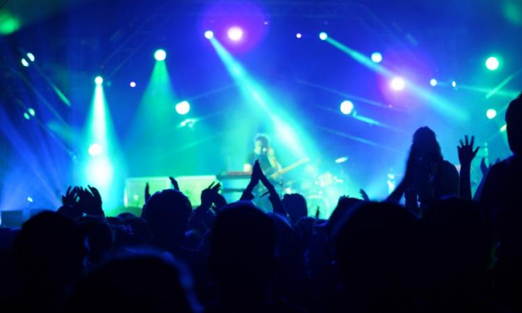 The way people interact with music goes beyond lyrics and the content of the music itself. / Photo: Pxhere.com.