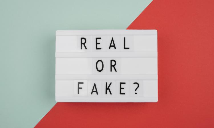 <a href="https://www.freepik.com/free-photo/real-fake-news-concept-view_12781668.htm#fromView=search&page=1&position=11&uuid=0c763e8f-5765-44af-ab86-fd848cfb01b4">Image by freepik</a>